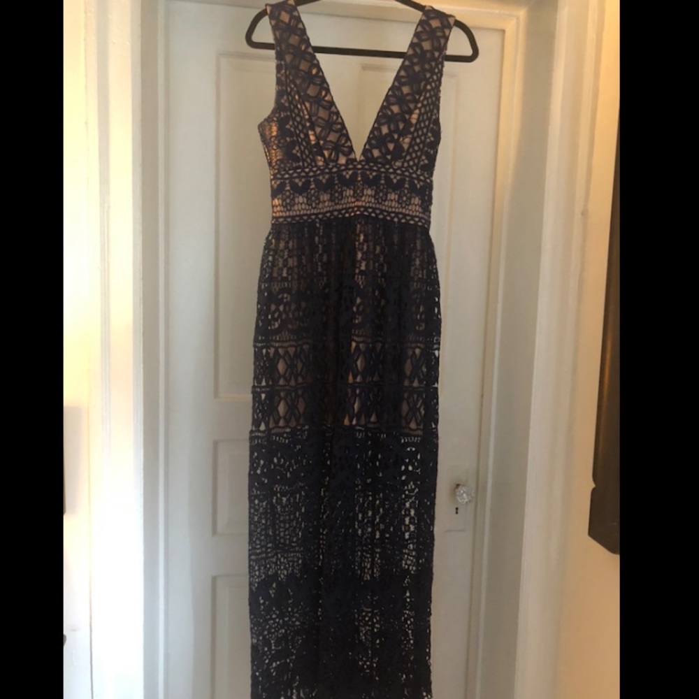 Lace maxi dress